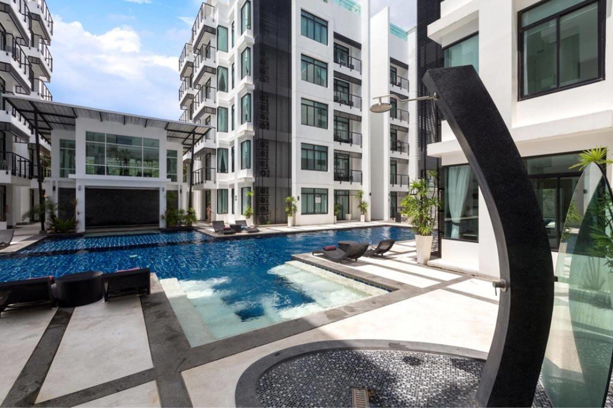 Private Pool Villa Kamala Regent By Ppf Extérieur photo